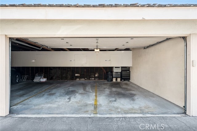 Building Photo - 22945 Nadine Cir