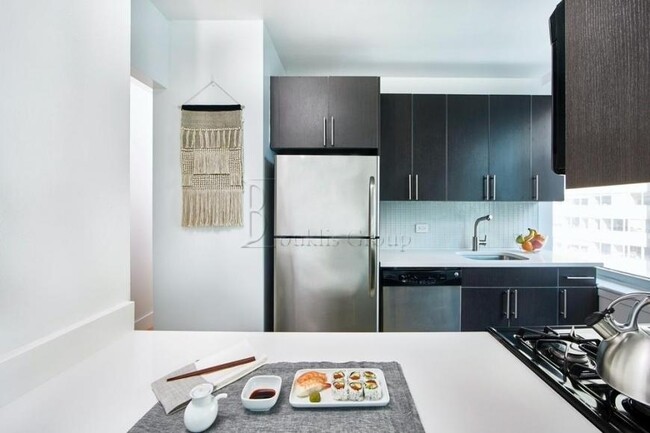 Building Photo - 1 bedroom in NEW YORK NY 10038