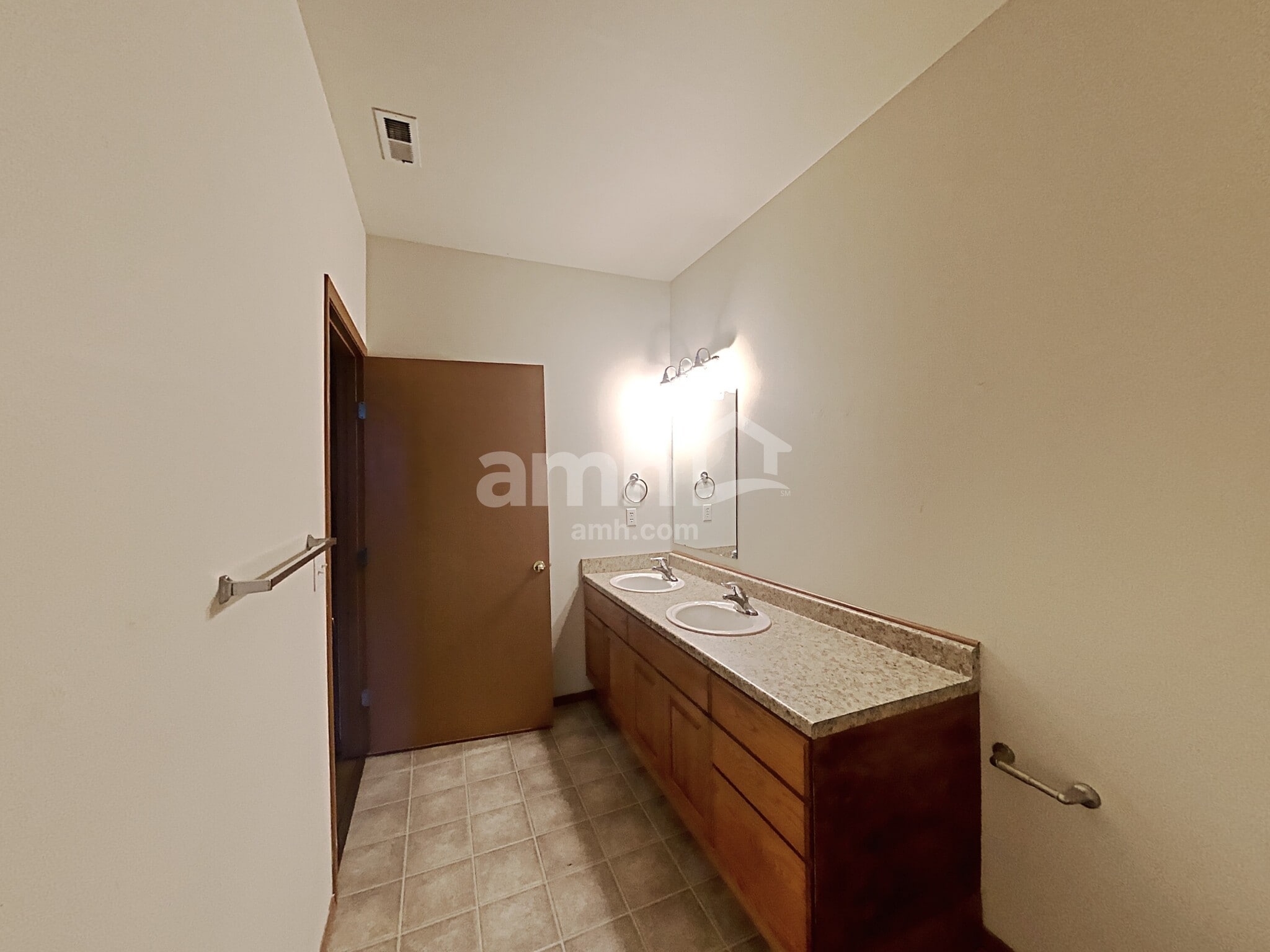 Building Photo - 11102 179th Ave Ct E