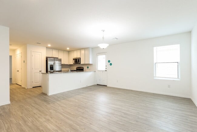 Building Photo - 8811 Barrow Path