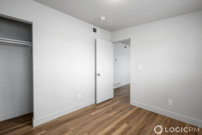 Building Photo - 4218 S 4800 W