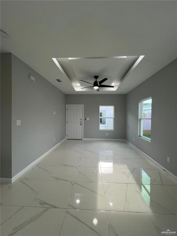 Building Photo - 14 Notre Dame Ave