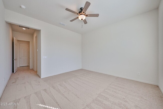 Building Photo - 16685 W Questa Dr