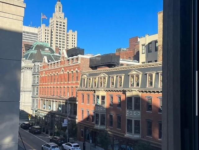 Building Photo - 81 Washington St