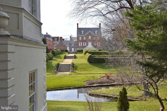 Building Photo - 2155 Scotts Crossing Ct