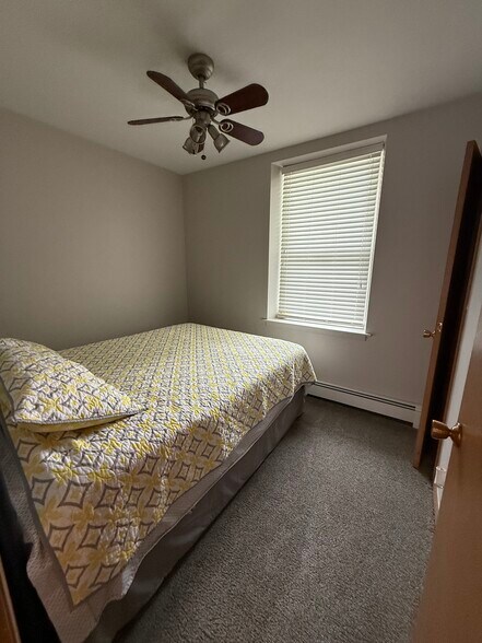 Building Photo - 111 Ewing St