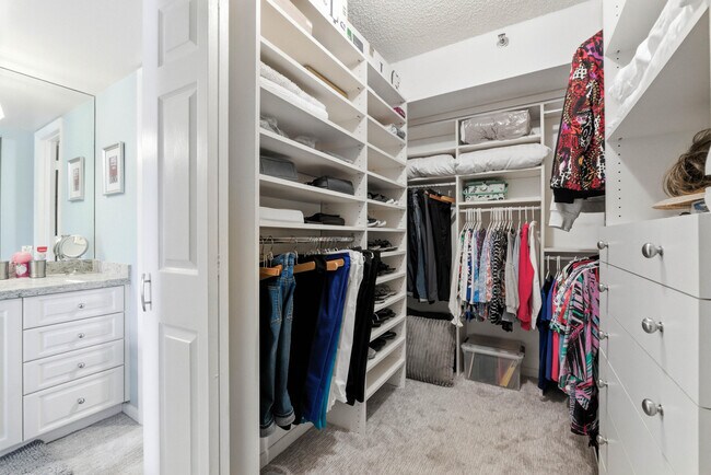 Building Photo - 1361 S Ocean Blvd