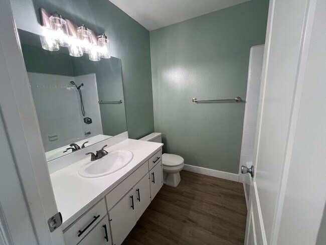 Building Photo - 14542 Carfax Dr