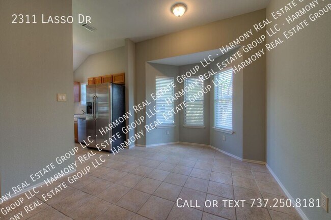 Building Photo - 2311 Lasso Dr