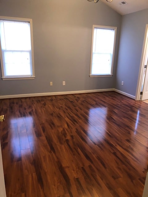 Building Photo - 905 Lowry Ct