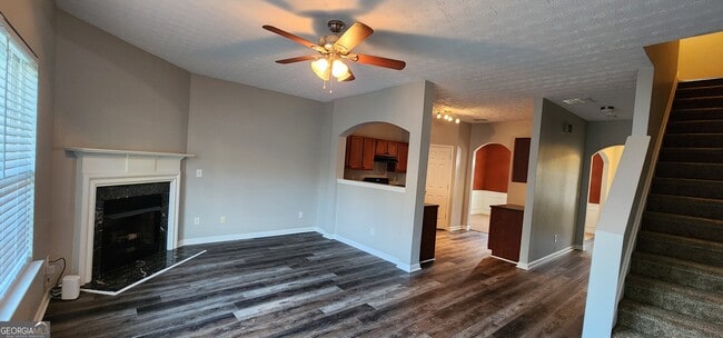 Building Photo - 4128 Flat Trail