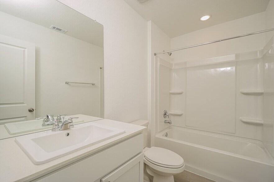 Building Photo - 1858 Musk Rose