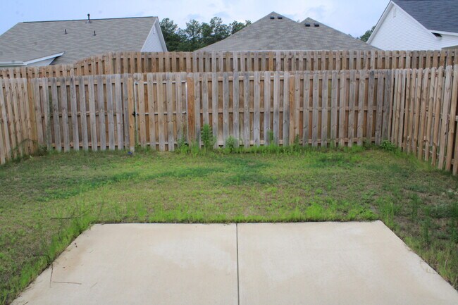 Building Photo - 8116 Bannock Cir