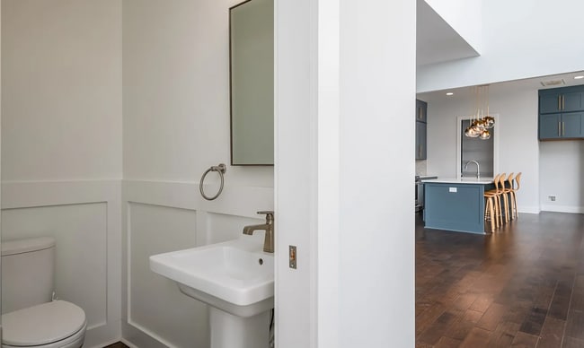 Building Photo - 7092 Fain Park Dr