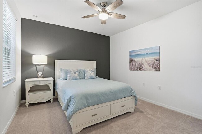 Building Photo - 14204 Heritage Landing Blvd