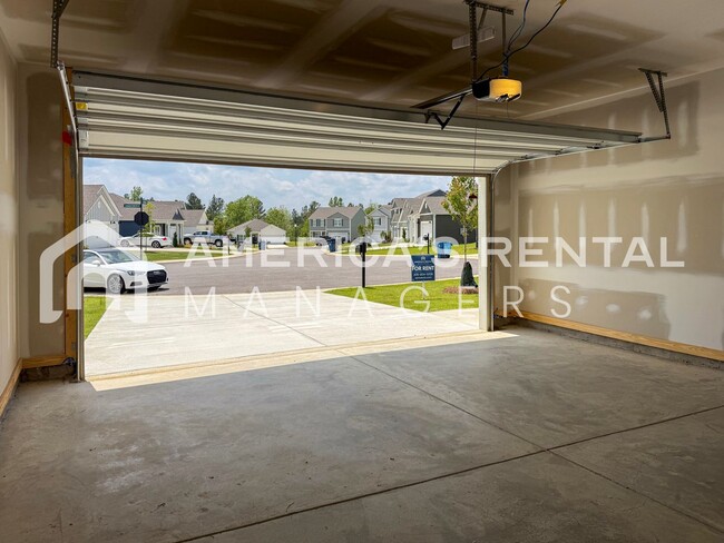Building Photo - New Construction Home for Rent in Kimberly...