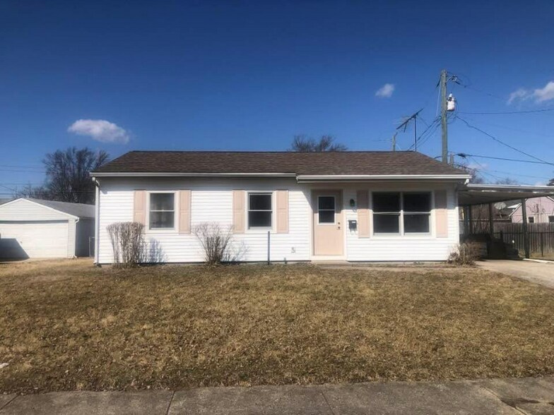 Primary Photo - 2208 Shasta Dr