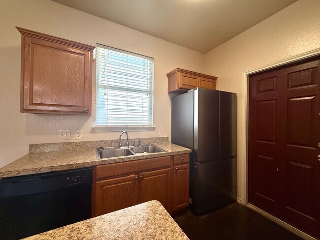 Building Photo - 6912 Meador Ave