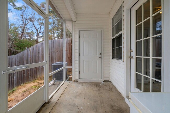 Building Photo - 1652 Corey Wood Cir