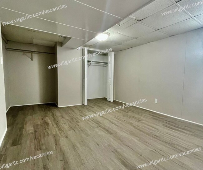 Building Photo - 1605 Pine St