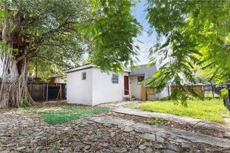 Building Photo - 4201 NW 25th Ave