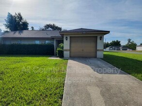 Building Photo - 3549 SW 157th Loop