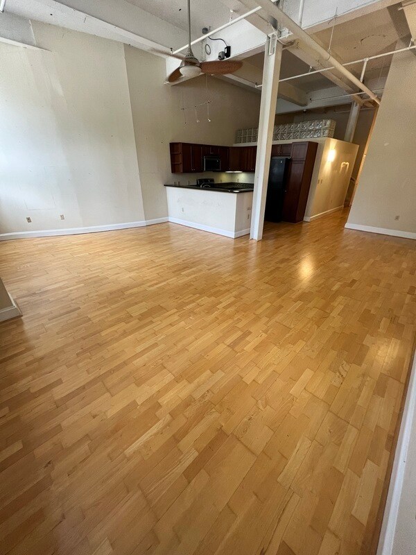 Building Photo - 306 N 26th St