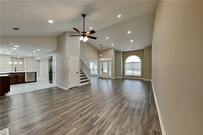 Building Photo - 2313 Berkeley Creek Ct