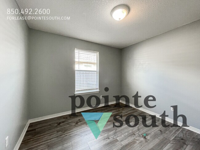 Building Photo - 209 Staysail St