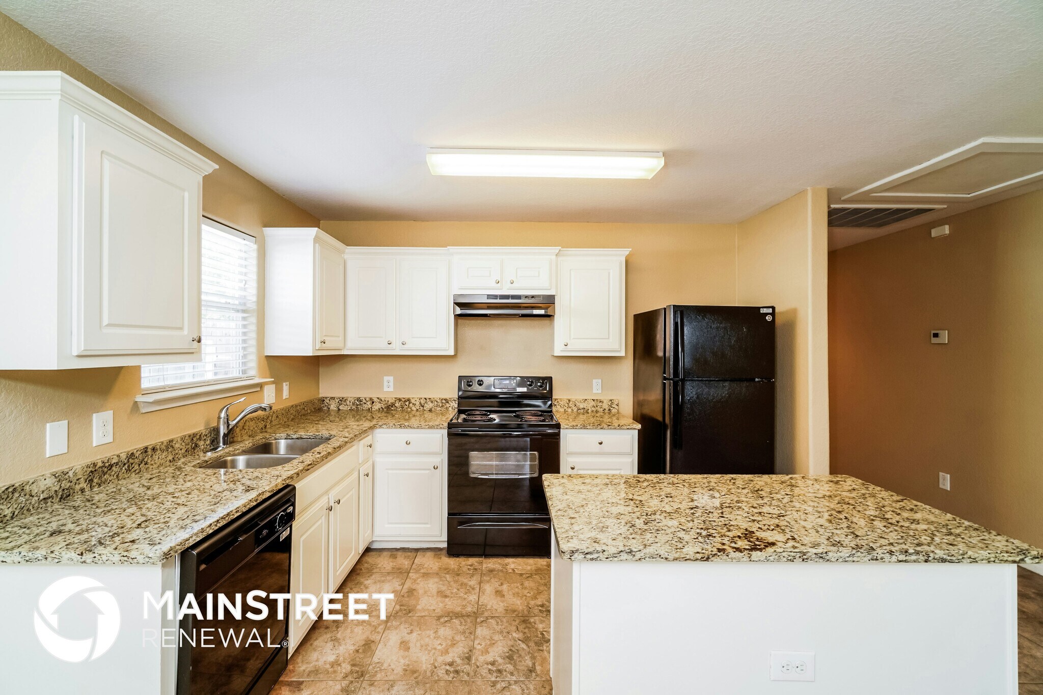 Building Photo - 11247 Pecan Canyon