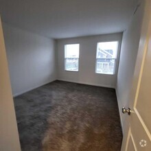 Building Photo - 3 bedroom in Naperville IL 60564