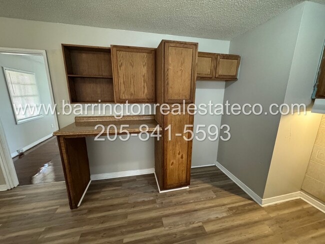 Building Photo - 216 Sanford Dr