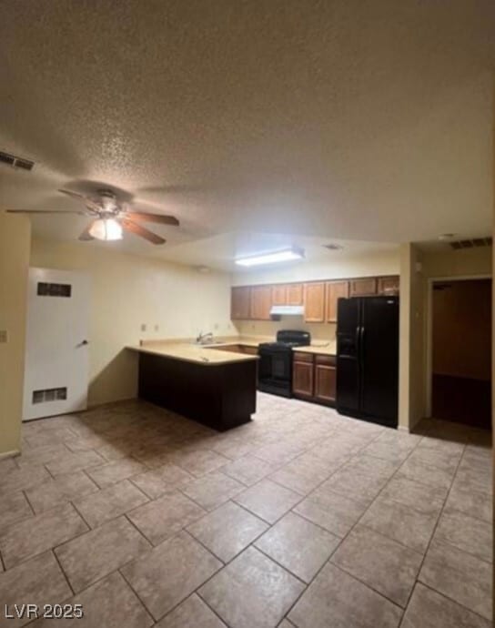 Building Photo - 3601 Folage Dr