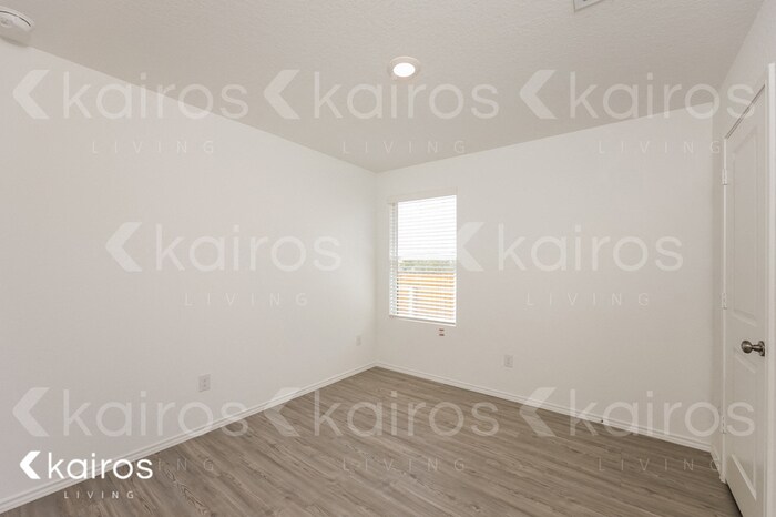 Building Photo - 14318 Calaveras Creek