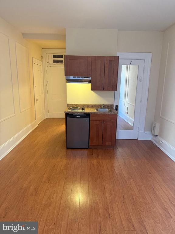 Building Photo - 1324 Locust St