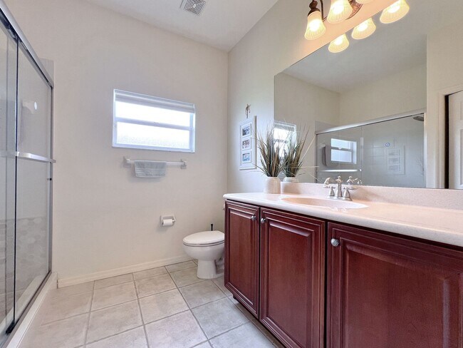 Building Photo - Lakefront 3-Bedroom, 2-Bathroom Home in La...