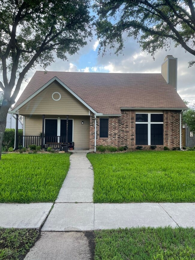 Building Photo - 6824 Fryer St