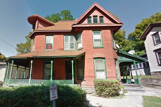 Building Photo - 107-109 Hudson St