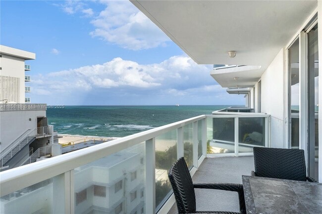 Building Photo - 2401 Collins Ave