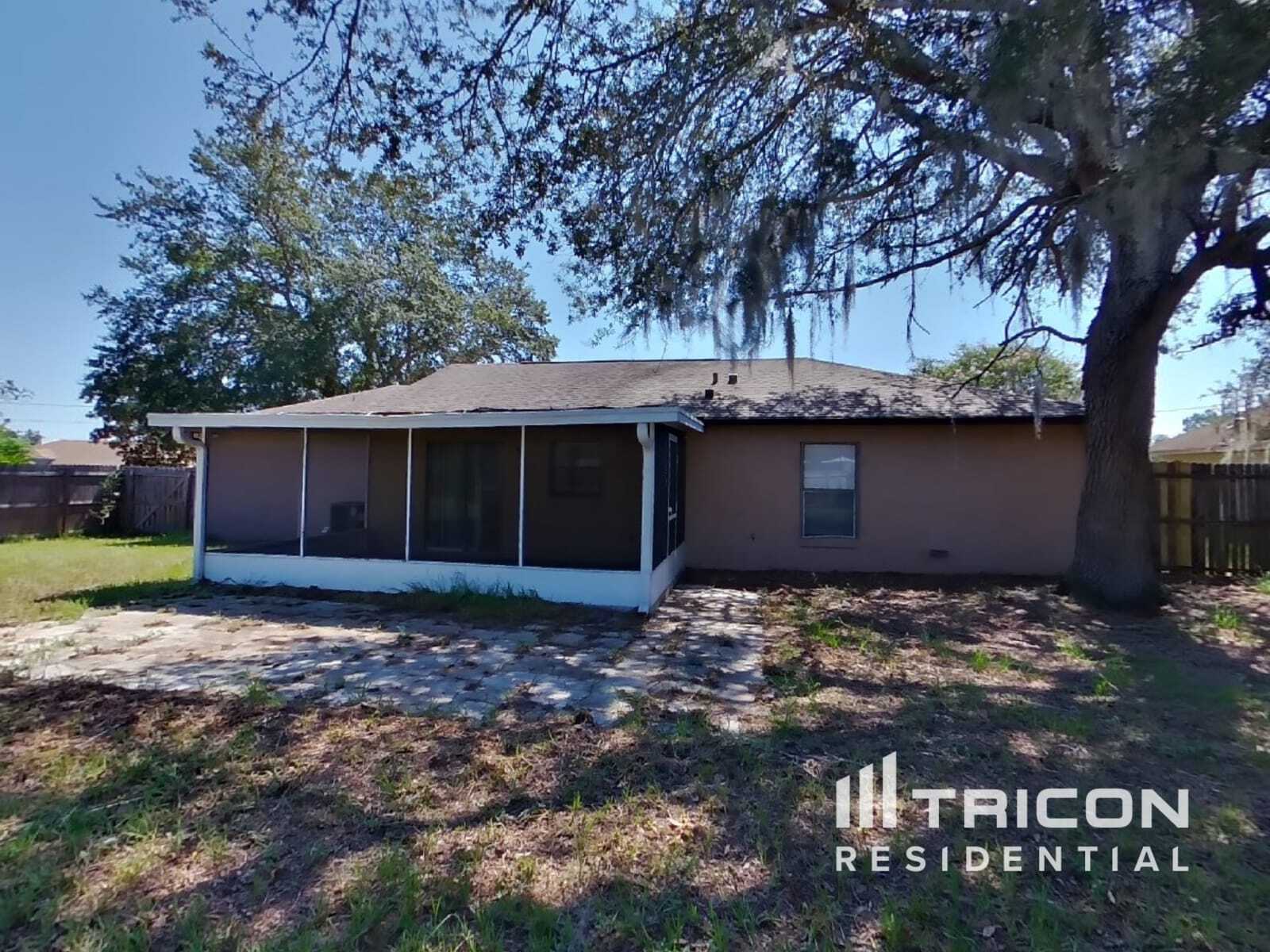 Building Photo - 1583 Naples Cir