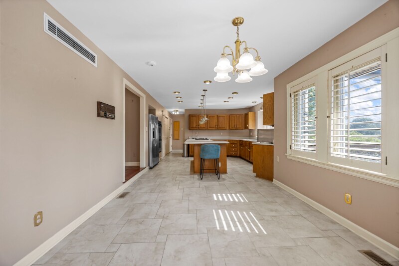 Building Photo - 2244 Kehrsglen Ct