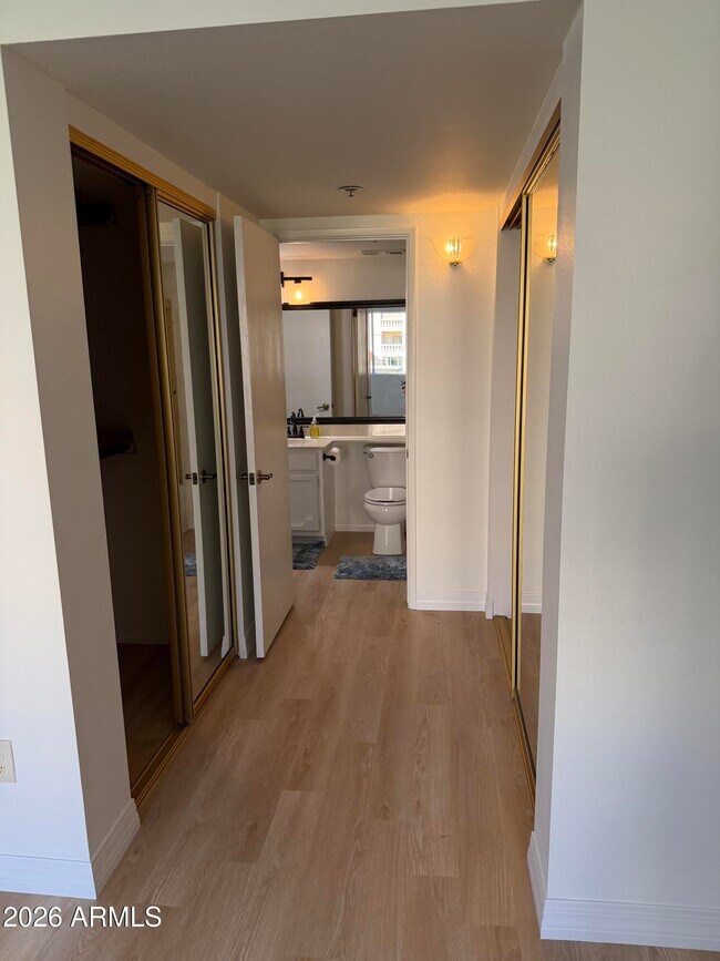 Building Photo - 7950 E Camelback Rd