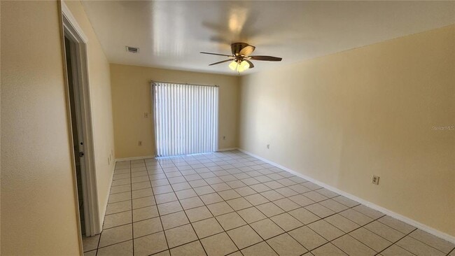 Building Photo - 2211 Margarita Ct