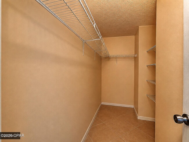 Building Photo - 7115 Brandywine Dr