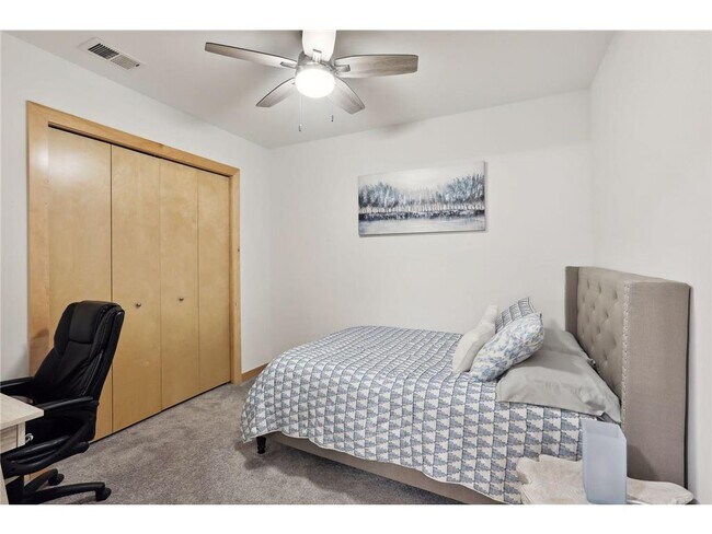 Building Photo - 1240 S 2nd St