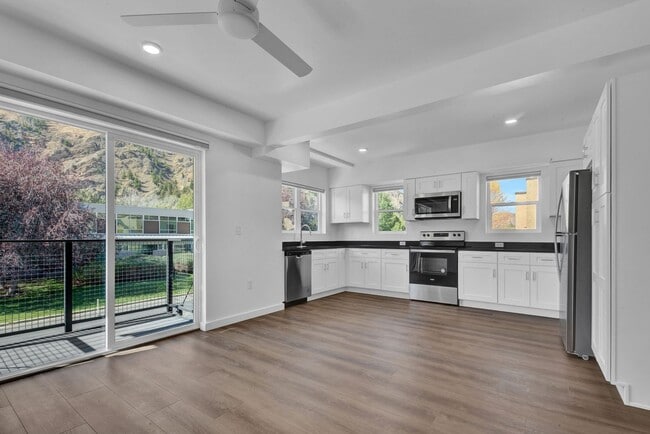 Interior Photo - Saddle Lofts Apartments