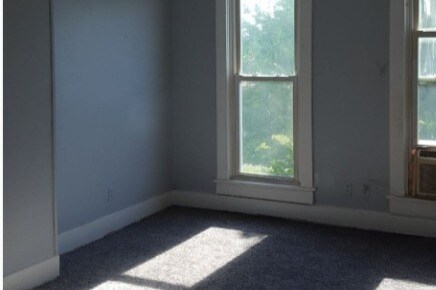 Huge Windows in Living Room - 131 S 7th St