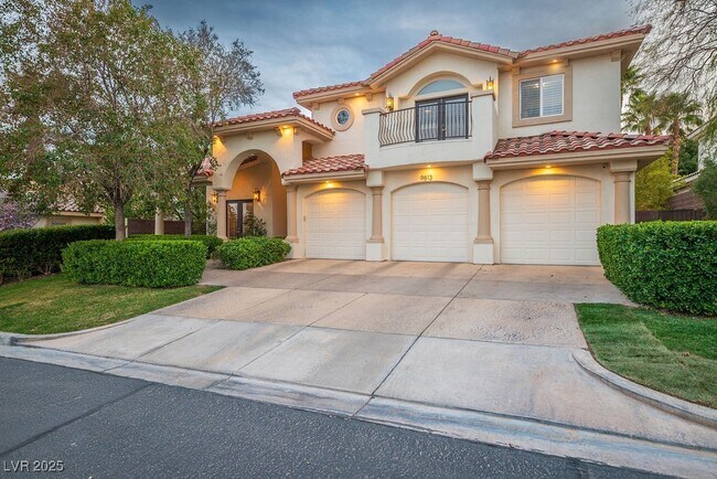 Building Photo - 9813 Edgeview Pl