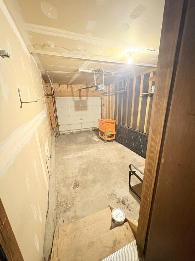 Building Photo - 2740 Nightstar Ct