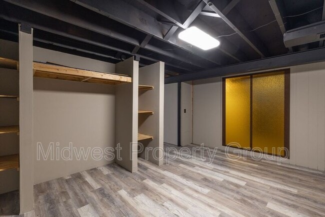 Building Photo - 3110 N Waterford Dr